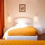 Victoria Royal Garden 3*