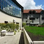 Victoria Royal Garden Όπως