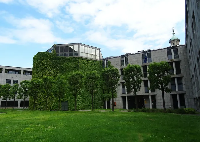 Victoria Royal Garden