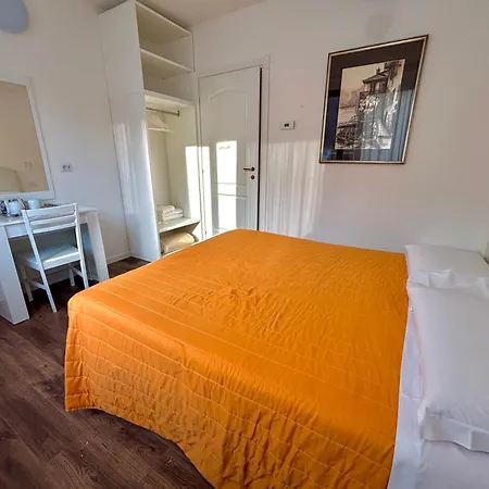Aparthotel Victoria Royal Garden Como