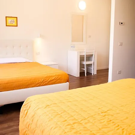 Victoria Royal Garden Aparthotel