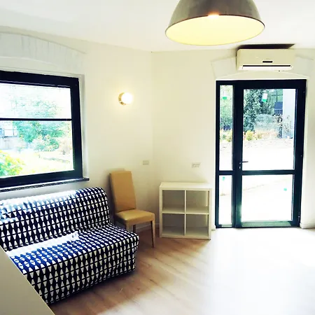 Victoria Royal Garden