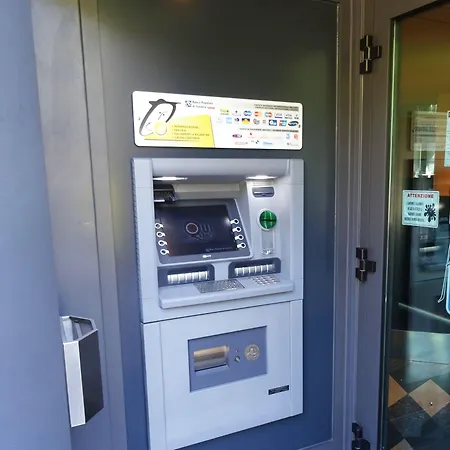 Victoria Royal Garden 3*