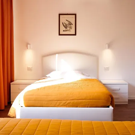 Victoria Royal Garden 3*