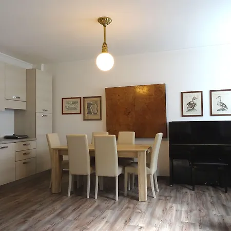 Victoria Royal Garden Aparthotel Como