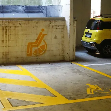 Victoria Royal Garden Aparthotel Como